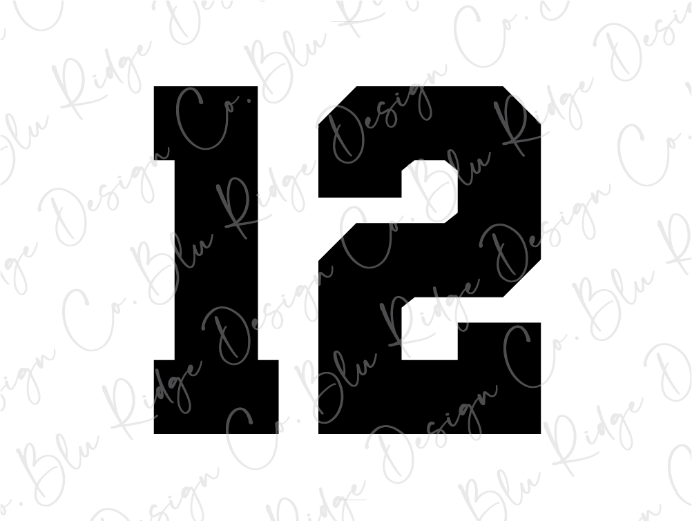a black and white photo of the letter s