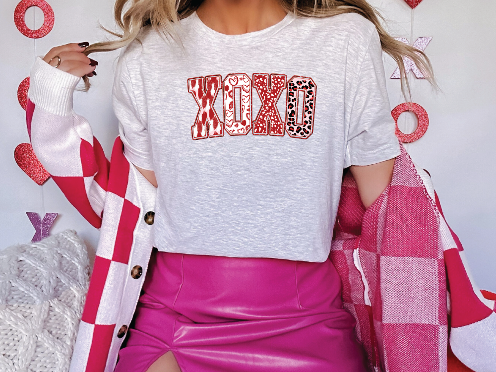 XOXO Brushstrokes Cheetah Hearts Valentines Day Graphic T-Shirt