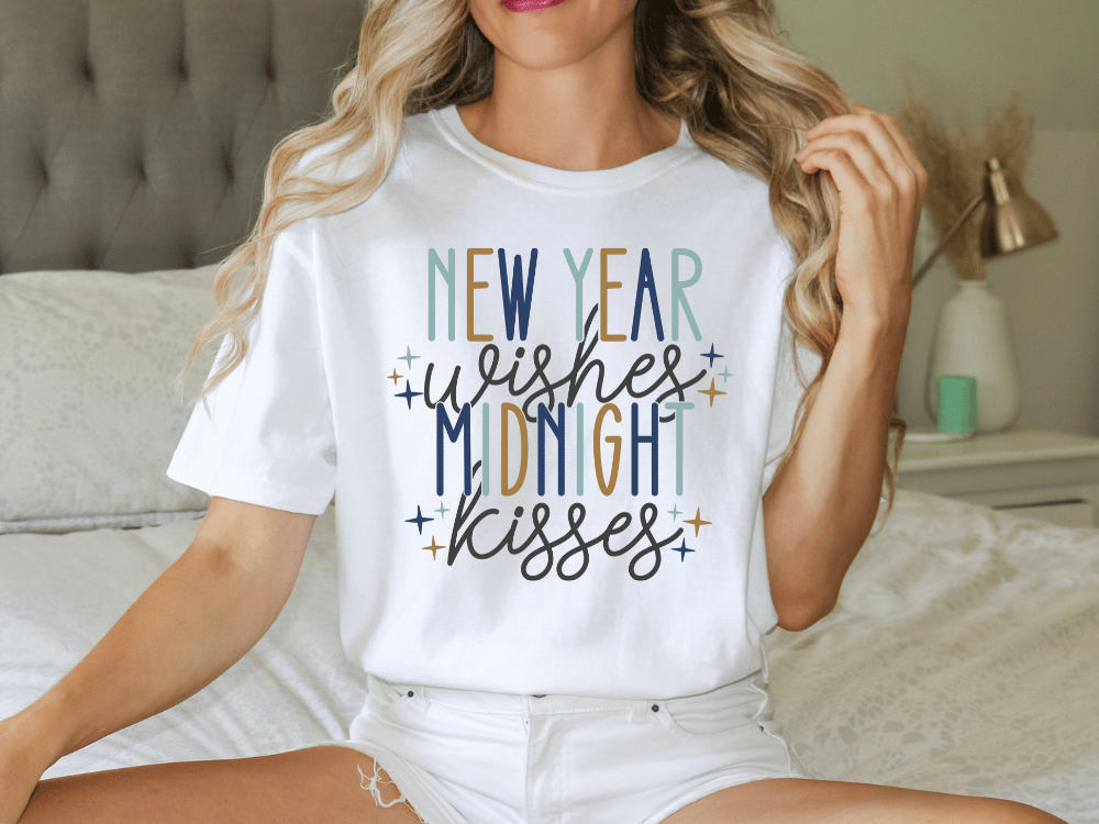 New Year Wishes and Midnight Kisses Happy New Years Eve Party Graphic T-Shirt