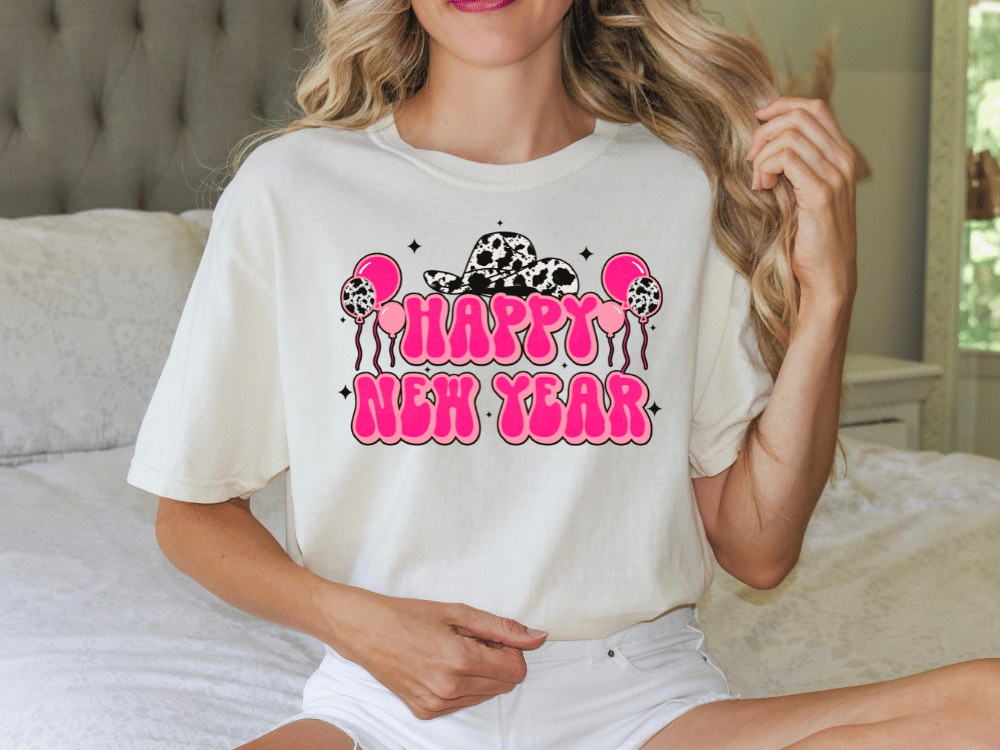 Happy New Years Party Country Cow Print Graphic T-Shirt