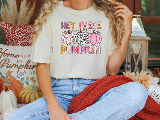 Hey There Retro Fall Halloween Pumpkins Graphic T-Shirt
